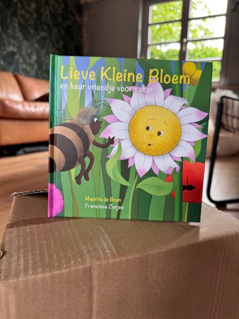 Omslag van Lieve Kleine Bloem en haar vriendje voor vaker