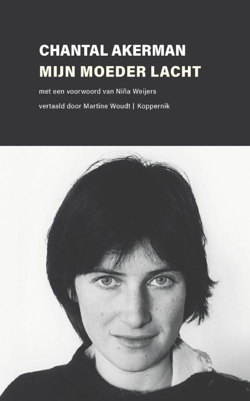 Omslag van Mijn moeder lacht