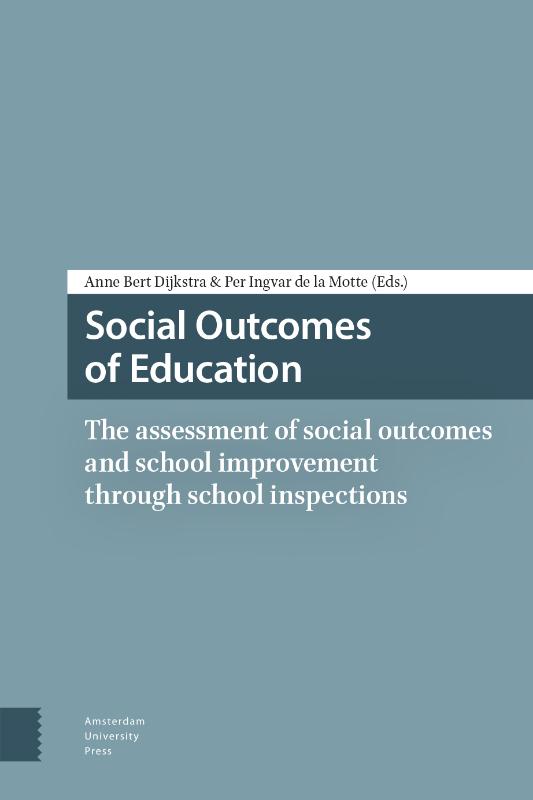 Omslag van Social outcomes of education