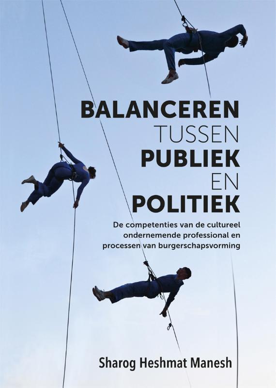 Omslag van Balanceren tussen publiek en politiek