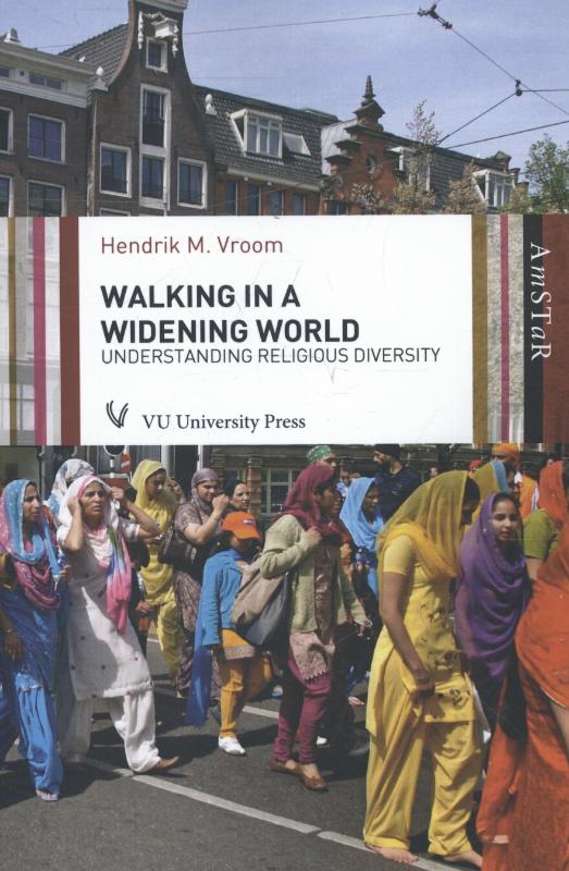 Omslag van Walking in a widening world