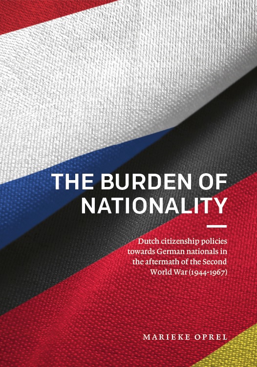 Omslag van The Burden of Nationality