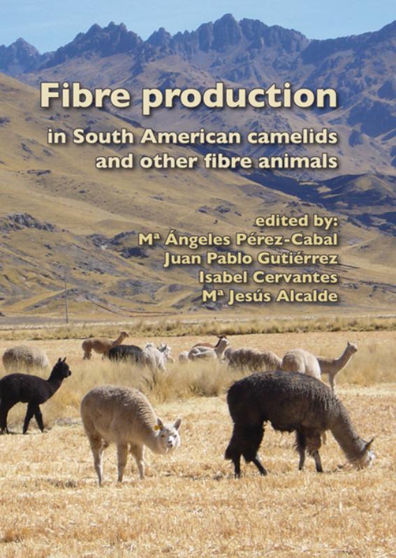 Omslag van Fibre production in South American camelids and other fibre animals