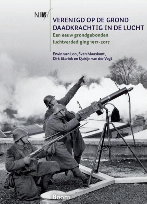 Omslag van Verenigd op de grond, daadkrachtig in de lucht