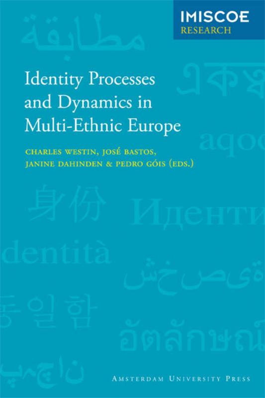Omslag van Identity Processes and Dynamics in Multi-Ethnic Europe