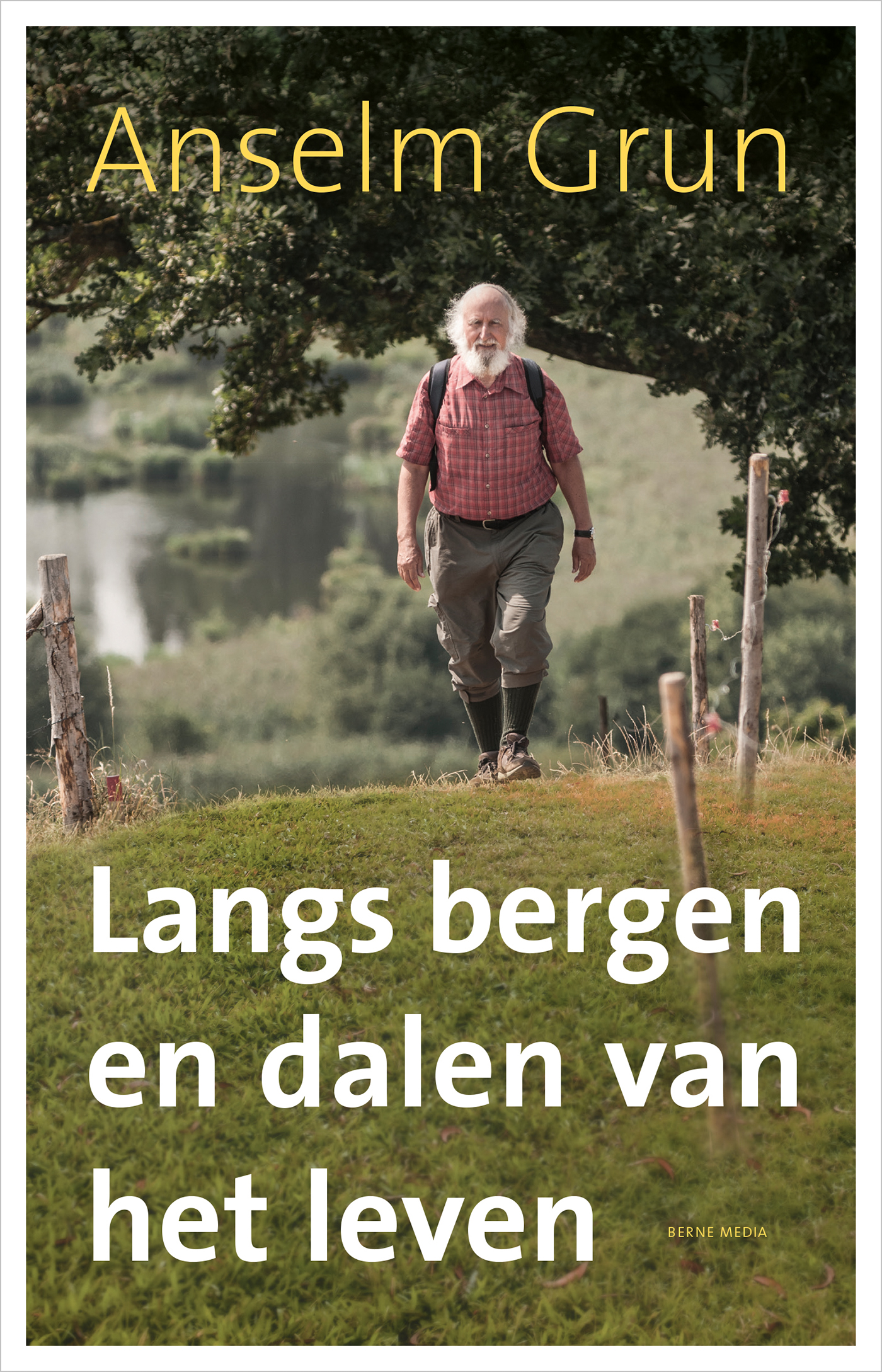 Omslag van Langs bergen en dalen van het leven