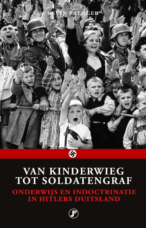 Omslag van Van kinderwieg tot soldatengraf