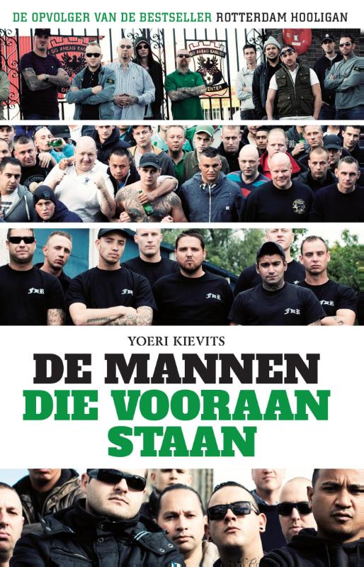 Omslag van De mannen die vooraan staan