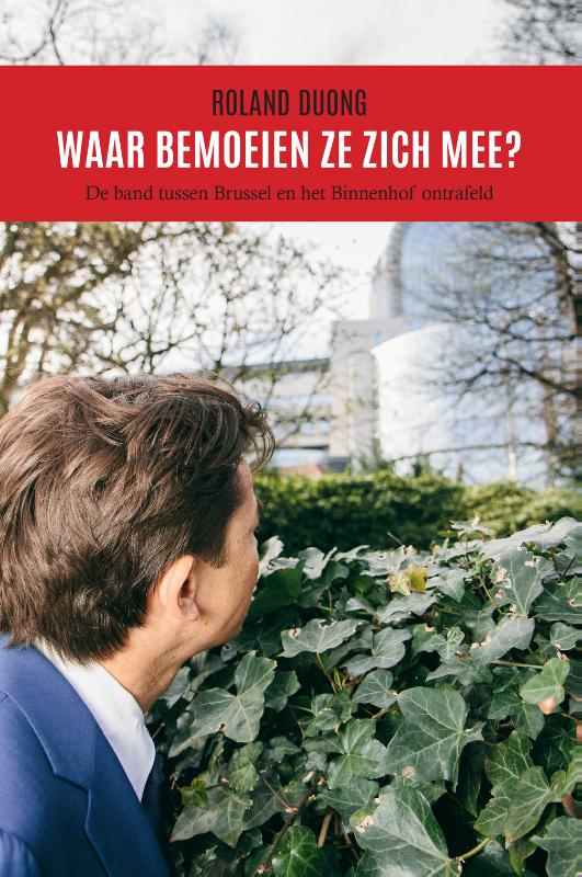 Omslag van Waar bemoeien ze zich mee?