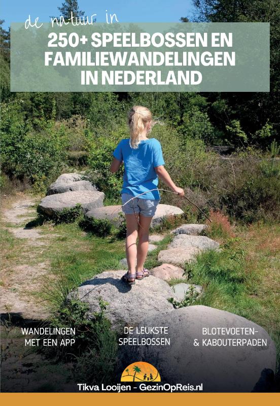 Omslag van Speelbossen en familiewandelingen in Nederland