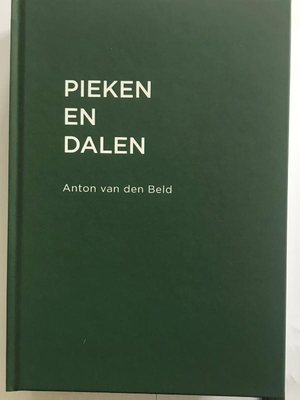 Omslag van Pieken en Dalen