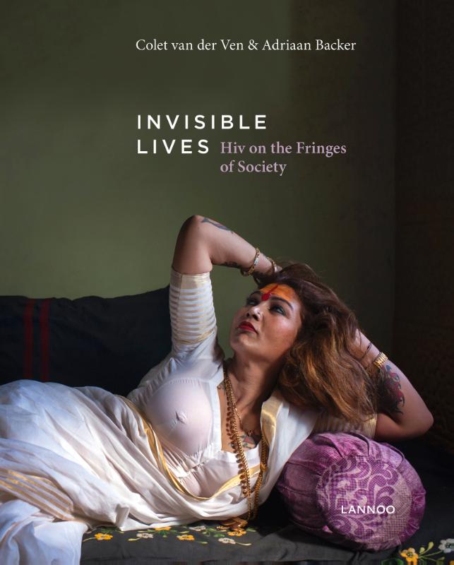 Omslag van Invisible Lives