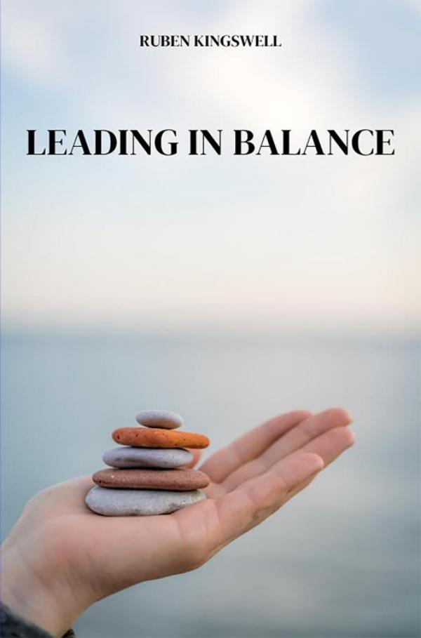 Omslag van Leading in Balance
