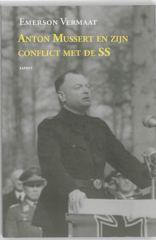 Omslag van Anton Mussert en zijn conflict met de SS