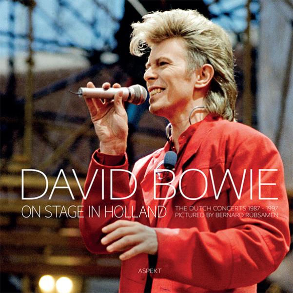Omslag van David Bowie on stage in Holland