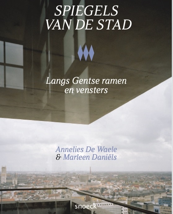 Omslag van Spiegels van de Stad