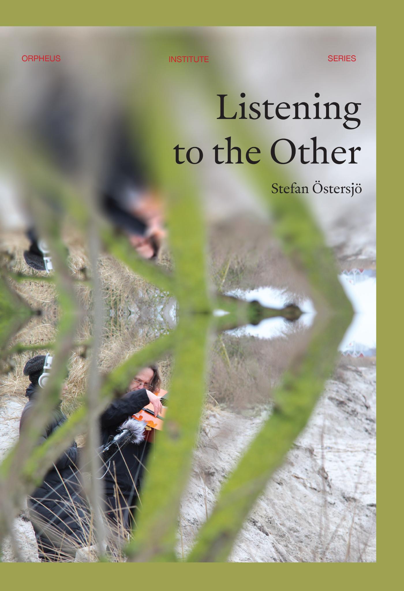 Omslag van Listening to the other