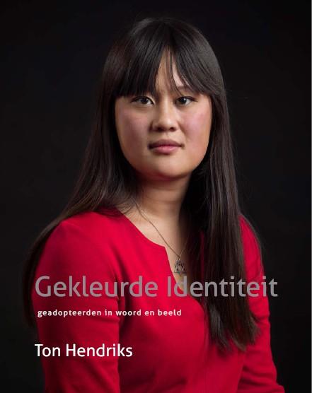 Omslag van Gekleurde identiteit