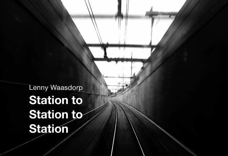 Omslag van Station to station to station