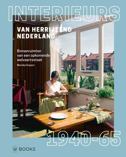 Omslag van Interieurs van herrijzend Nederland 1940-1965