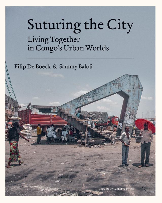 Omslag van Suturing the City