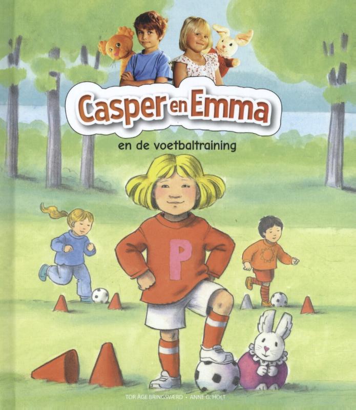 Omslag van Casper en Emma en de voetbaltraining