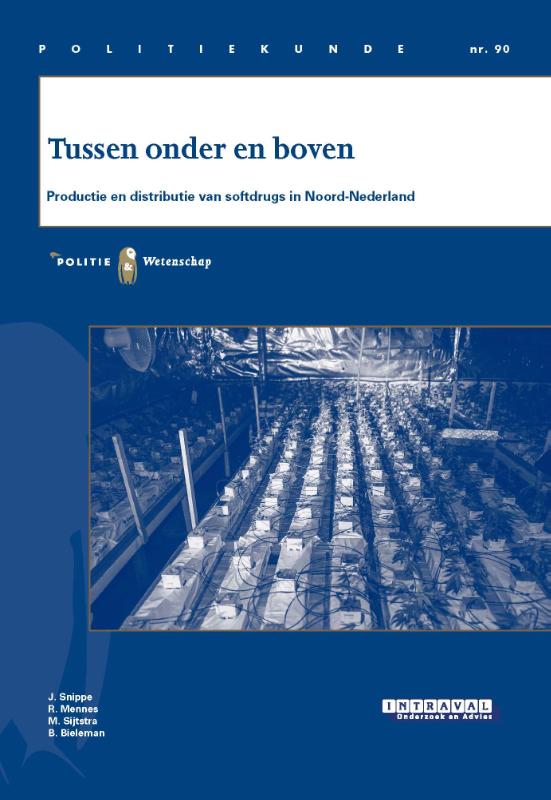 Omslag van Tussen onder en boven