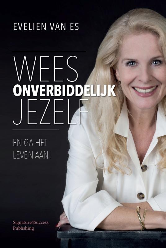 Omslag van Wees onverbiddelijk jezelf