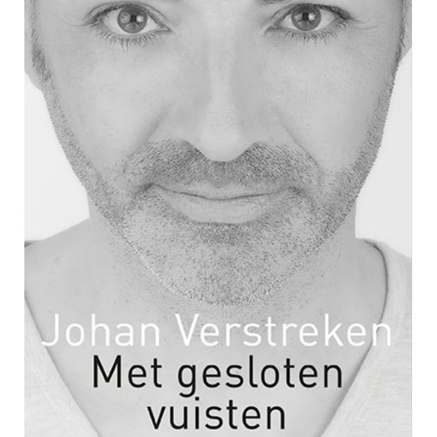 Omslag van Met gesloten vuisten