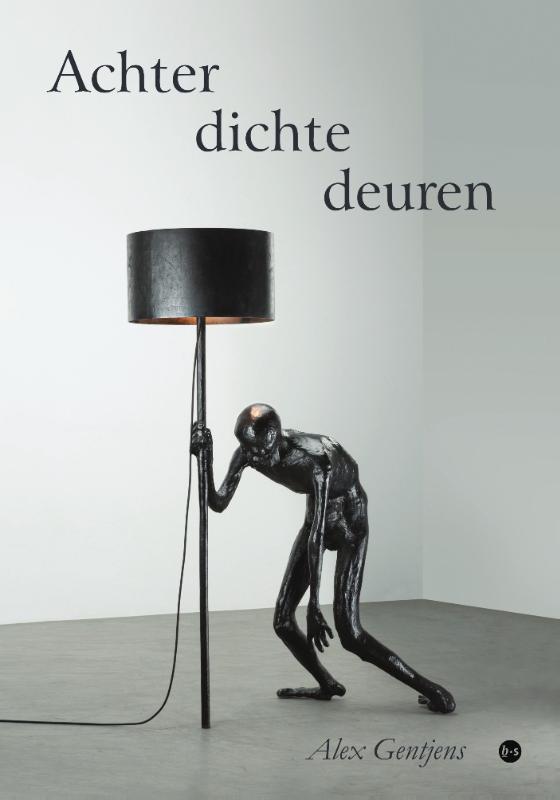 Omslag van achter dichte deuren