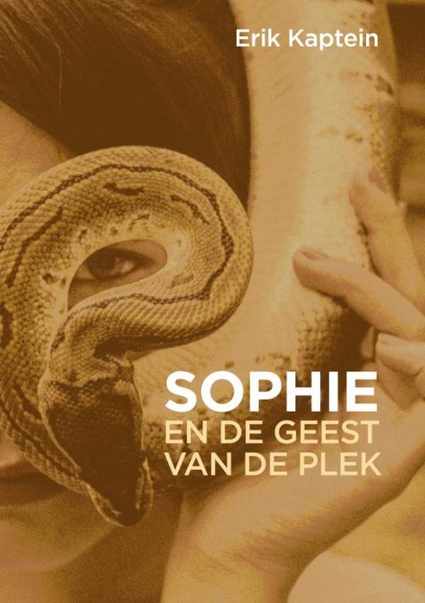 Omslag van Sophie en de geest van de plek