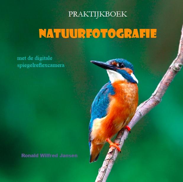 Omslag van Praktijkboek natuurfotografie