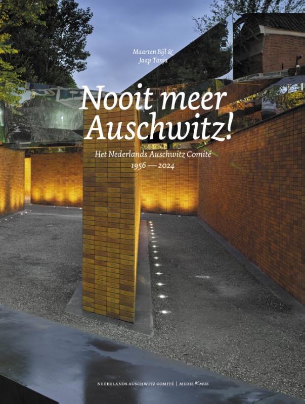 Omslag van Nooit meer Auschwitz