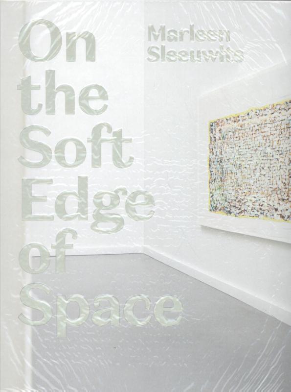 Omslag van On the Soft Edge of Space