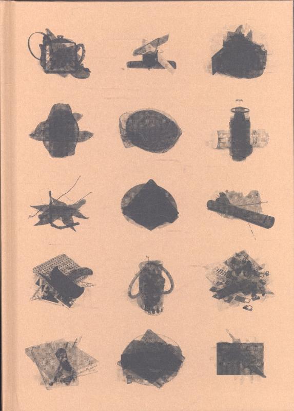 Omslag van Paraphernalia