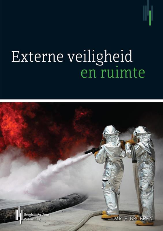 Omslag van Externe veiligheid en ruimte