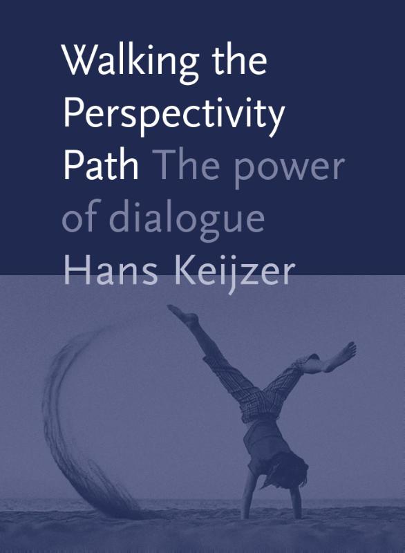 Omslag van Walking the perspectivity path