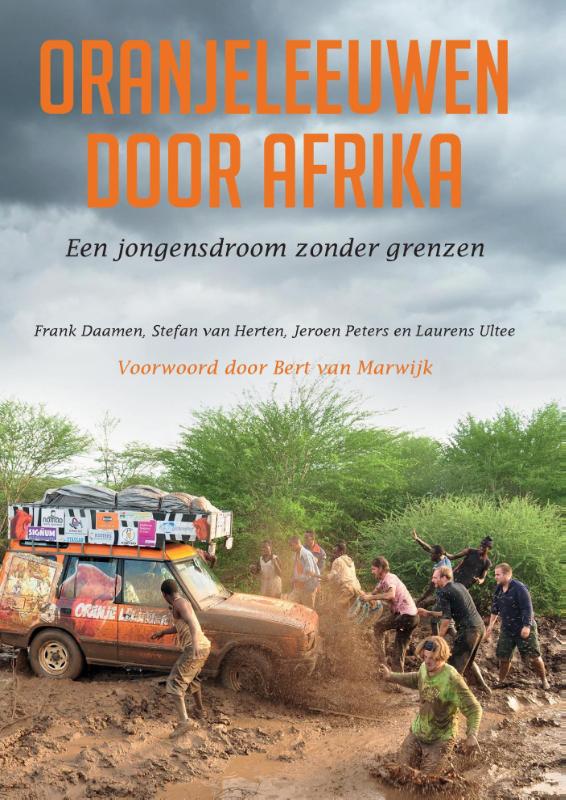 Omslag van Oranjeleeuwen door Afrika