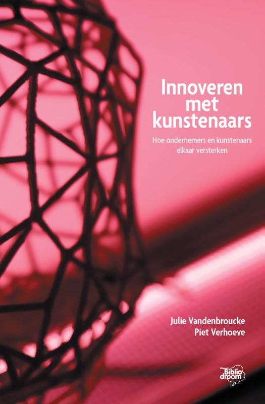 Omslag van Innoveren met kunstenaars