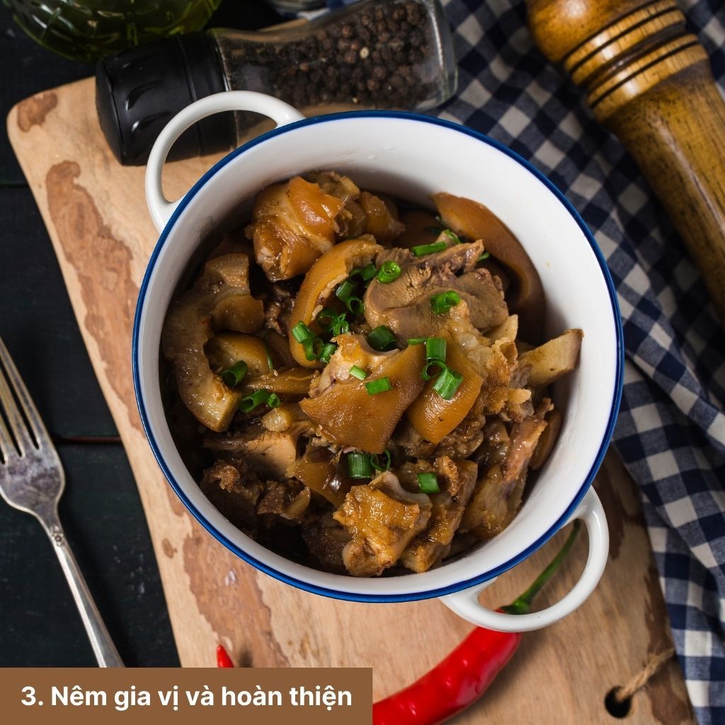 Chân giò hầm thuốc bắc