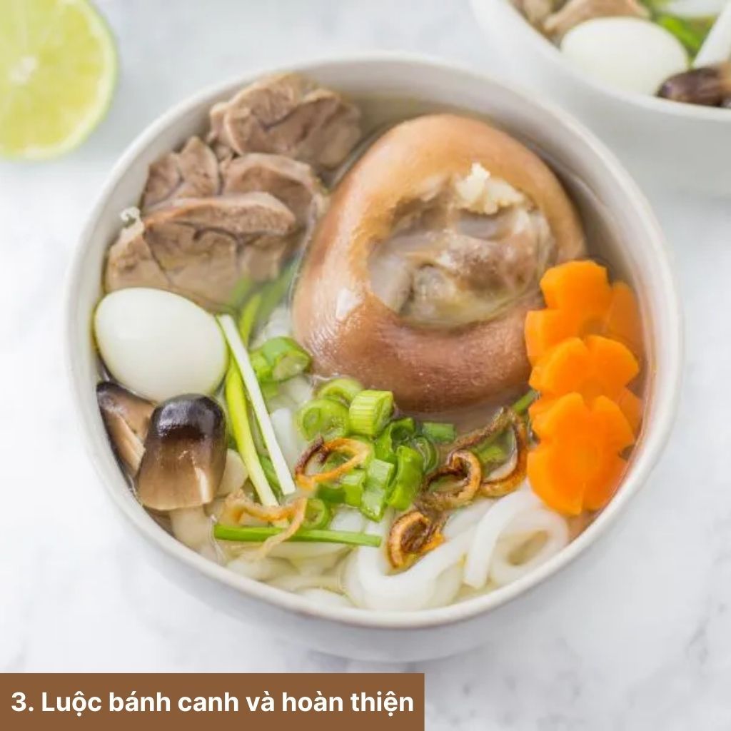 Bánh canh giò heo