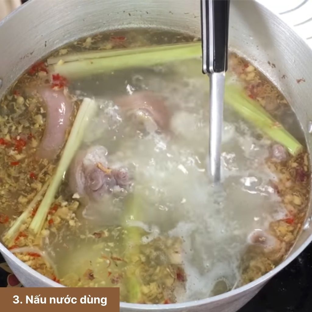 Cách nấu bún giò heo