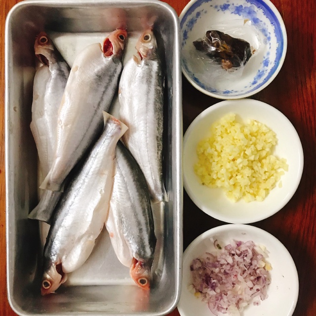 https://storage.googleapis.com/onelife-public/blog.onelife.vn/2021/11/cach-lam-canh-chua-ca-xac-soc-mon-chinh-131782508153.jpeg