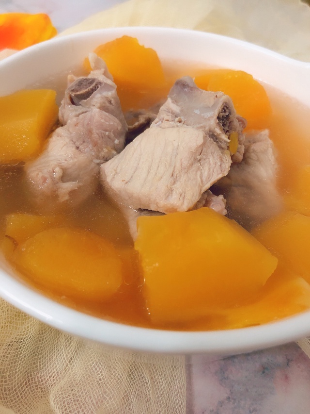 https://storage.googleapis.com/onelife-public/blog.onelife.vn/2021/11/cach-lam-canh-suon-heo-dju-dju-mon-chinh-306114477719.jpeg