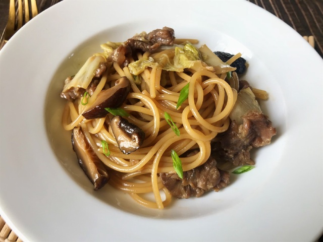 https://storage.googleapis.com/onelife-public/blog.onelife.vn/2021/11/cach-lam-mi-spaghetti-kieu-nhat-mon-an-sang-793287698693.jpeg
