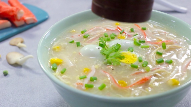 https://storage.googleapis.com/onelife-public/blog.onelife.vn/2021/11/cach-lam-sup-thanh-cua-mon-chinh-845624309467.jpg
