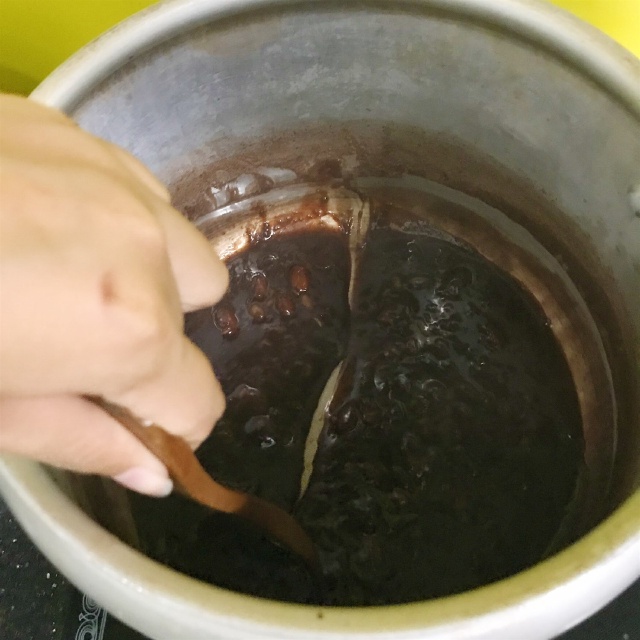 https://storage.googleapis.com/onelife-public/blog.onelife.vn/2021/11/cach-lam-yokan-thach-tra-xanh-va-cac-loai-djau-mon-trang-mieng-720574263103.jpeg