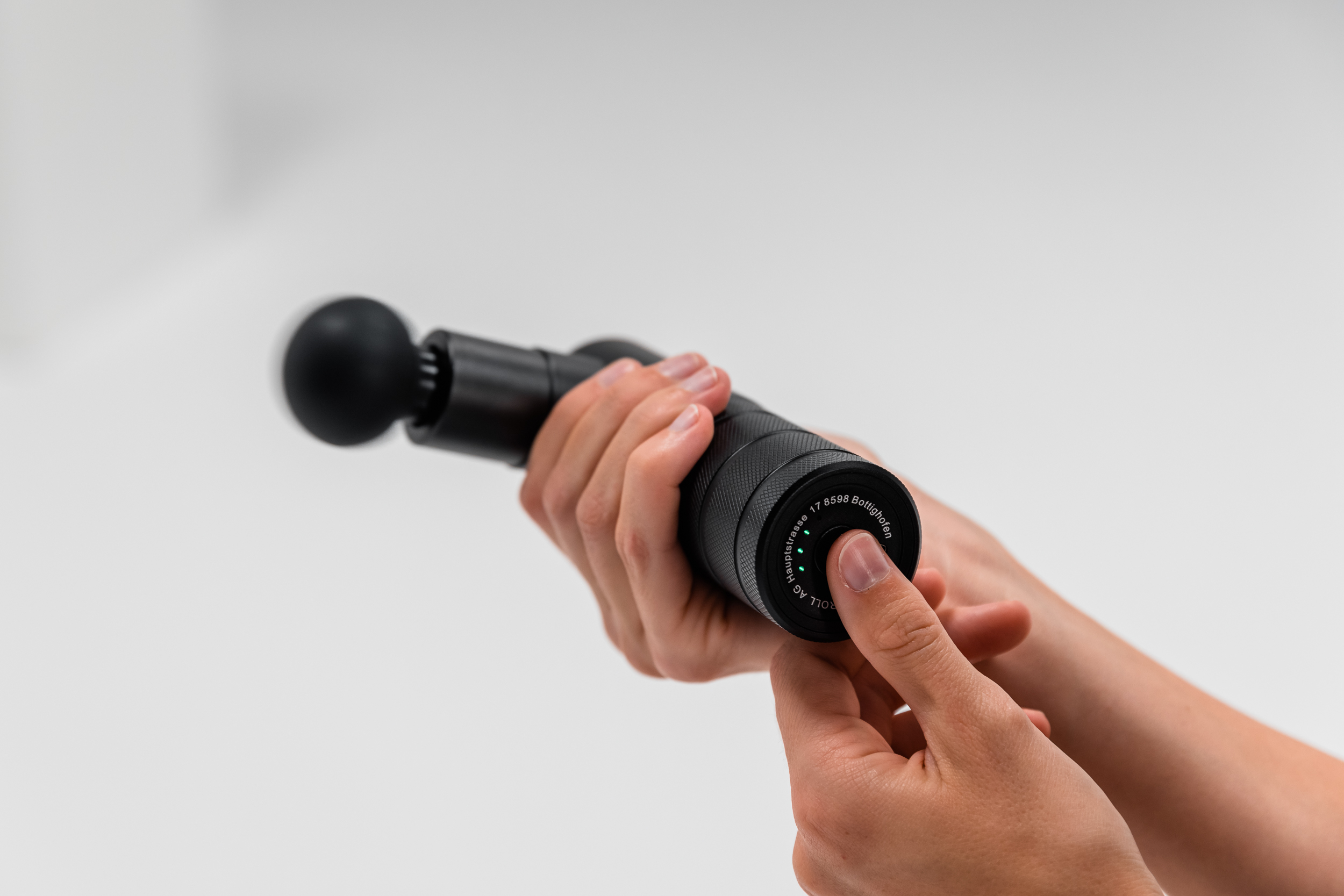 Schmerzlinderung durch Vibrationsmassage Schmerzlinderung durch Vibrationsmassage