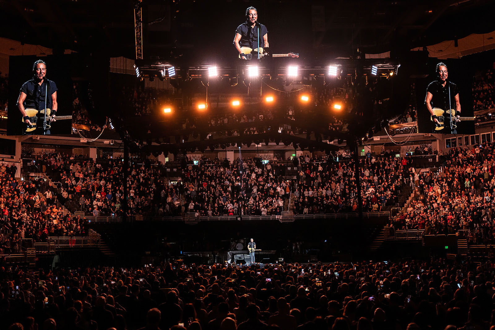 Bruce Springsteen proves it all night at Milwaukee's Fiserv Forum