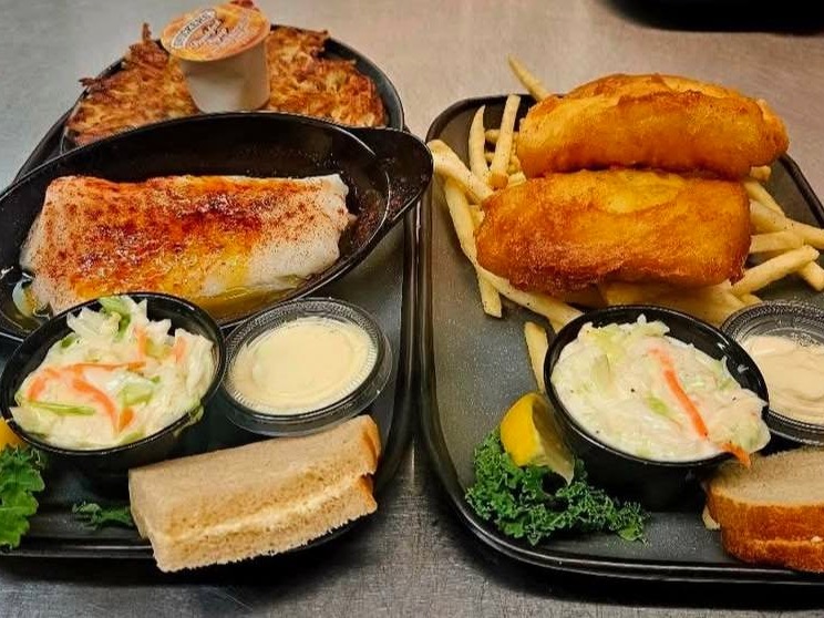 Hidden Gem: White Rabbit Bar & Grill